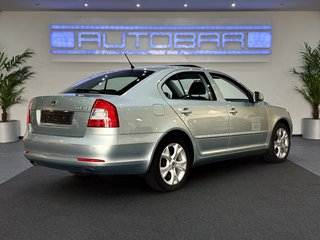 Skoda Octavia Elegance 1.4 XENON PDC S-DACH T-LED AHK - bilder 5