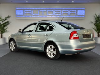 Skoda Octavia Elegance 1.4 XENON PDC S-DACH T-LED AHK - bilder 6
