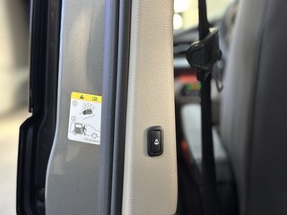 Volkswagen T7 Multivan KLAPPBETT TISCH AHK 360 2xSCHIEBETÜR - bilder 36