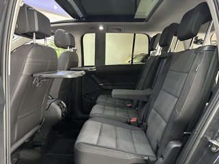 Volkswagen Touran DSG 7SITZER PANO STHZ RFK SOUND EASY AHK - bilder 14