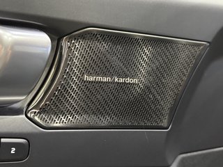 Volvo XC40 INSCRIPTION LEDER H&K LED NAVI RFK AMBIENTE - bilder 17