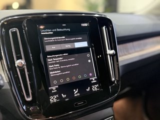 Volvo XC40 INSCRIPTION LEDER H&K LED NAVI RFK AMBIENTE - bilder 20