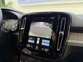 Volvo XC40 B4 INSCRIPTION LEDER H&K LED NAVI RFK AMBIE - bilder 31