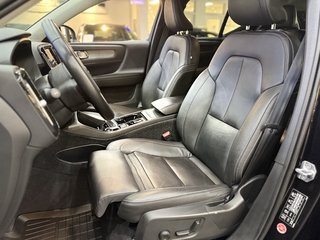 Volvo XC40 B4 INSCRIPTION LEDER H&K LED NAVI RFK AMBIE - bilder 10