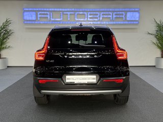 Volvo XC40 B4 INSCRIPTION LEDER H&K LED NAVI RFK AMBIE - bilder 6