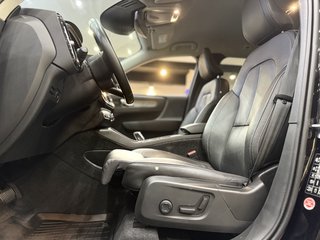 Volvo XC40 B4 INSCRIPTION LEDER H&K LED NAVI RFK AMBIE - bilder 11