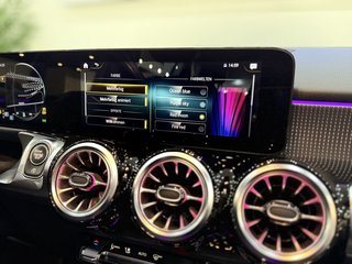 Mercedes-Benz GLB 220d WIDESCR AMBIENTE PANO BURMES DISTR AHK - bilder 24