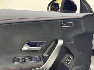 Mercedes-Benz CLA 180 AMG-LINE WIDESCR PANO AMBIENTE MY21 - bilder 28