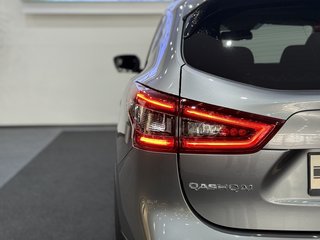 Nissan Qashqai 1.3 DIG-T AUTOM. PANO NAVI SPUR 360KAM - bilder 11