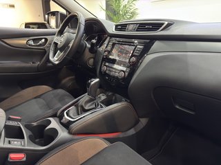 Nissan Qashqai 1.3 DIG-T AUTOM. PANO NAVI SPUR 360KAM - bilder 21