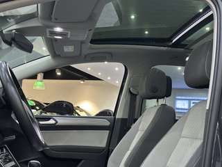 Volkswagen Touran DSG 7SITZE PANO STANDH AHK SOUND ACC KAM - foto 5