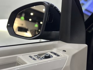 Volkswagen T7 Multivan STYLE STHZ H&K TISCH AHK VIS_A_VIS - foto 15