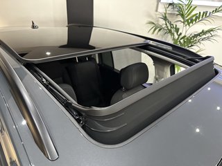 Volkswagen Touran DSG 7SITZER PANO ACC AHK AMBIENTE - foto 31