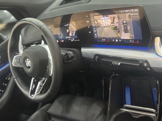 BMW 218 Active Tourer M-SPORT PANO MASSAGE 360K AHK - foto 13