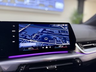 BMW 218 Active Tourer M-SPORT MASSAGE ACC HUD H&K 19 - bilder 27