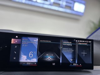 BMW 320 d xDrive M SPORT STHZ ACC HiFi HEAD_UP-DISPL - foto 30