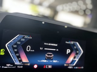 BMW 218 Active Tourer M-SPORT PANO HUD H&K MASSAGE - foto 23