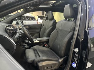 BMW 218 Active Tourer M-SPORT PANO HUD H&K MASSAGE - foto 32