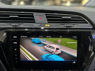 Volkswagen Touran 2.0TDI DSG 7SITZER STHZ SOUND AMBIE RFK - foto 28