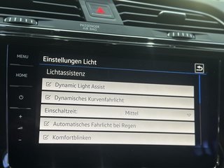 Volkswagen Touran 2.0TDI DSG 7SITZER STHZ SOUND AMBIE RFK - foto 34