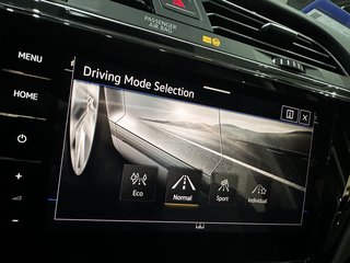 Volkswagen Touran 2.0TDI DSG 7SITZER STHZ SOUND AMBIE RFK - foto 47
