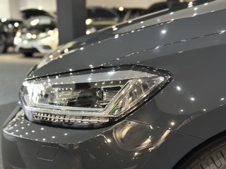 Volkswagen Touran DSG 7SITZE PANO LED FAMILY-PAK EASYOP KAM - foto 14