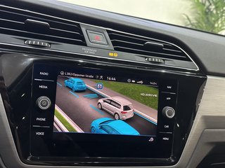 Volkswagen Touran DSG 7SITZE PANO LED FAMILY-PAK EASYOP KAM - foto 38