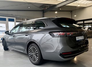 Volkswagen Passat Variant Elegance Autom., LED ACC HuD Kamera Navi - bilder 5