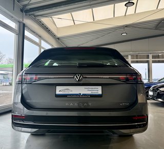 Volkswagen Passat Variant Elegance Autom., LED ACC HuD Kamera Navi - bilder 7