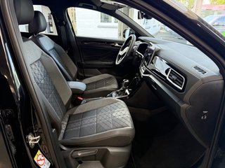 Volkswagen T-Roc R-Line Sport Autom., IQ Light ACC Virtual - foto 1