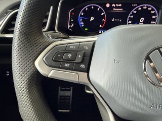 Volkswagen T-Roc R-Line Sport Autom., IQ Light ACC Virtual - foto 11