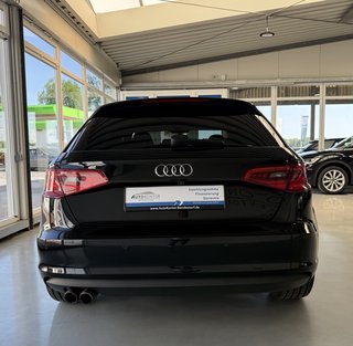 Audi A3 Sportback S line Sportpaket Automatik Pano Leder B&O Navi - foto 5