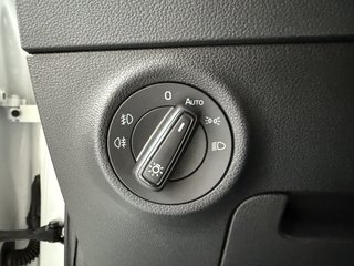 Skoda Karoq Selection Autom., LED CarPlay Virtual PDC - foto 8