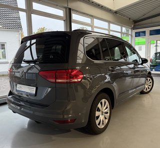 Volkswagen Touran Comfortline Automatik ACC 7-Sitzer Allwetter Kamera - foto 5