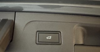 Volkswagen Touran Comfortline Automatik ACC 7-Sitzer Allwetter Kamera - foto 8