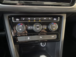 Volkswagen Touran Comfortline Automatik ACC 7-Sitzer Allwetter Kamera - foto 12