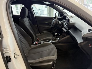 Peugeot 2008 Active Sport LED Navi Kamera Sitzheizung - bilder 1