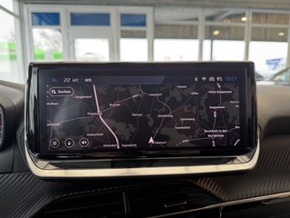 Peugeot 2008 Active Sport LED Navi Kamera Sitzheizung - bilder 16