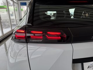 Peugeot 2008 Active Sport LED Navi Kamera Sitzheizung - bilder 21