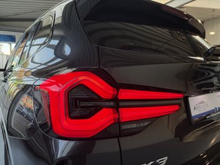 BMW X3 xDrive 20 i M Sport Autom. Pano Leder AHK Laser StHzg. - foto 28