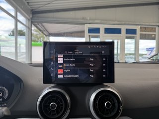 Audi Q2 35 TFSi S-Line Sport Autom., Matrix Kamera ACC - foto 15