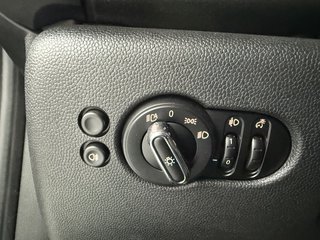 MINI Cooper S Sport, LED ACC Kamera Navi - bilder 8