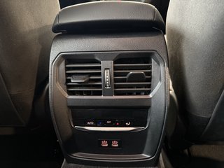 BMW 330 i xDrive M Sport Autom., LED Navi Kamera ACC Winterp. - bilder 6