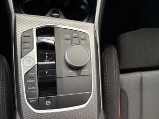 BMW 330 i xDrive M Sport Autom., LED Navi Kamera ACC Winterp. - bilder 11