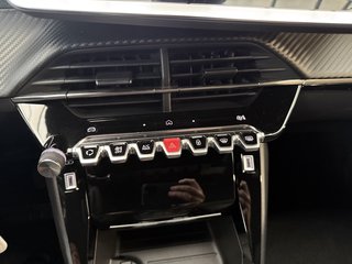 Peugeot 2008 Allure  LED ACC Navi Kamera Allwetter - photo 16