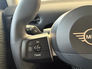 MINI Cooper C Sport Autom., LED Kamera Navi Pano - foto 15