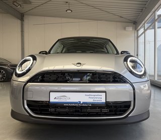 MINI Cooper C Sport Autom., LED Kamera Navi Pano - foto 17