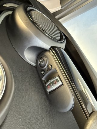 MINI Cooper Sport Autom., LED CarPlay Kamera - bilder 6