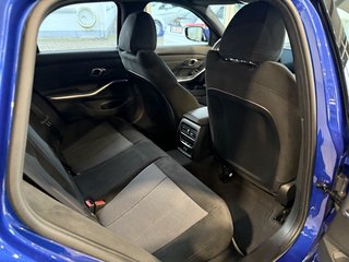 BMW 330 i xDrive M Sport Autom., LED ACC Navi Kamera - foto 2