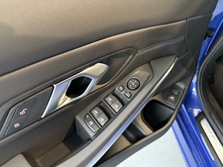 BMW 330 i xDrive M Sport Autom., LED ACC Navi Kamera - foto 10